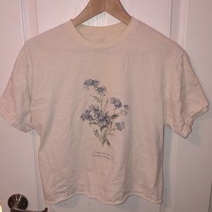 Brandy Melville J. Galt Forget me not cropped white tee t-shirt